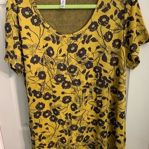 LulaRoe Classic T